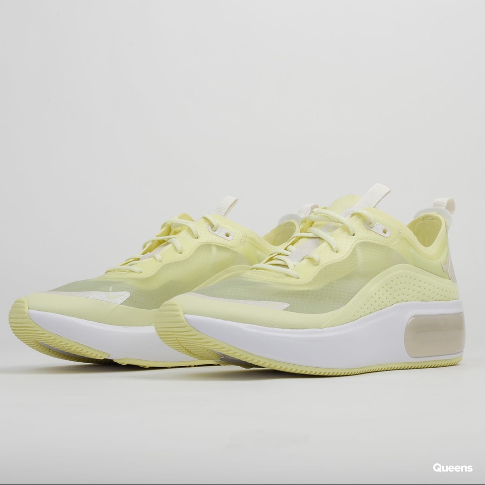 NWOT Nike Airmax Día LX Yellow